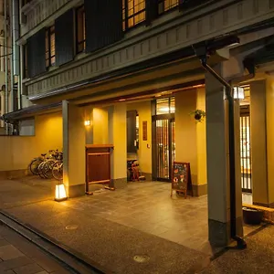 旅館 京都駅前ひふみ旅館（hifumiryokan Station), 京都市